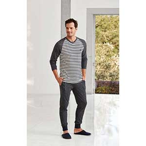 Men's Pyzama With Long Sleeves & Long Pants Nautica