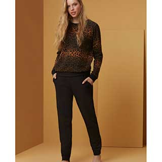 Women's Homewear Set With Long Sleeves & Long Pants Catherine's