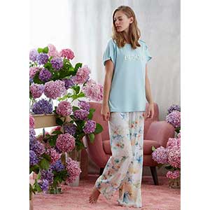 Women's Pyjama With Short Sleeves & Long Pants Catherine's