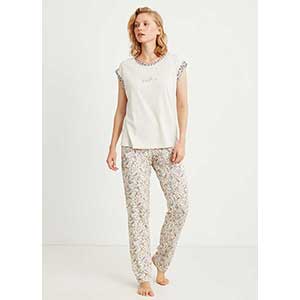 Women's Pyjama With Short Sleeves & Long Pants Catherine's