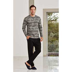 Men's Pyzama With Long Sleeves & Long Pants Nautica