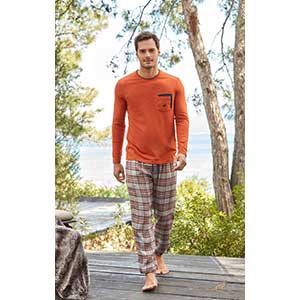 Men's Pyzama With Long Sleeves & Long Pants Nautica