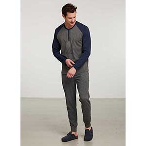 Men's Pyzama With Long Sleeves & Long Pants Nautica