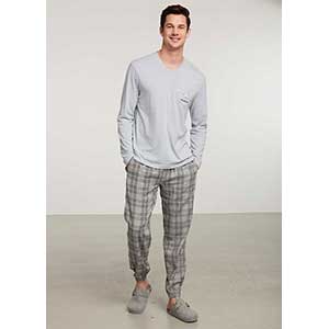 Men's Pyzama With Long Sleeves & Long Pants Nautica