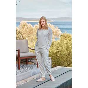 Women's Pyzama With Long Sleeves & Long Pants Nautica