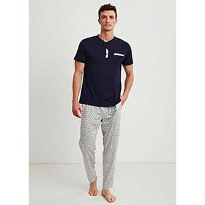 Men's Pyzama With Short Sleeves & Long Pants Nautica