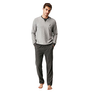 Men's Pyzama With Long Sleeves & Long Pants Nautica