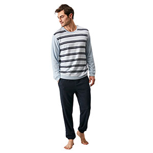 Men's Pyzama With Long Sleeves & Long Pants Nautica