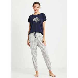 Women's Pyzama With Short Sleeves & Long Pants Nautica